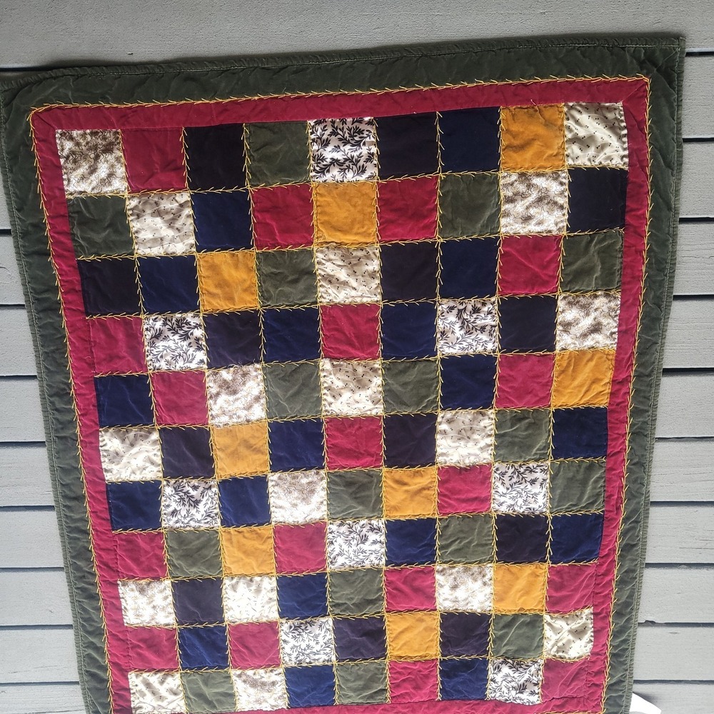 Field Gear Quilt Velvet Embroidered 58x50